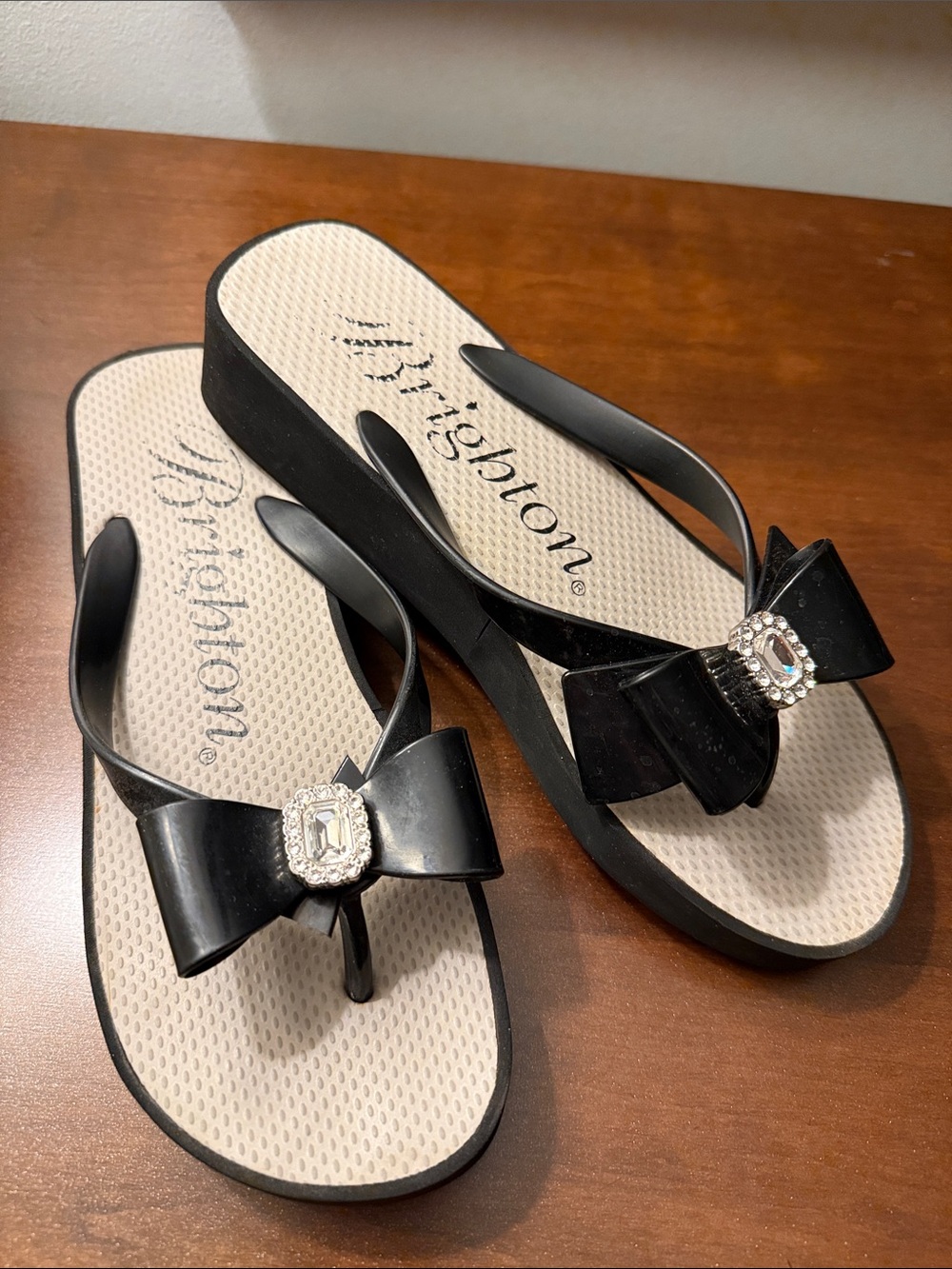 Brighton Black Bow Thong Sandals with Jewel Accent